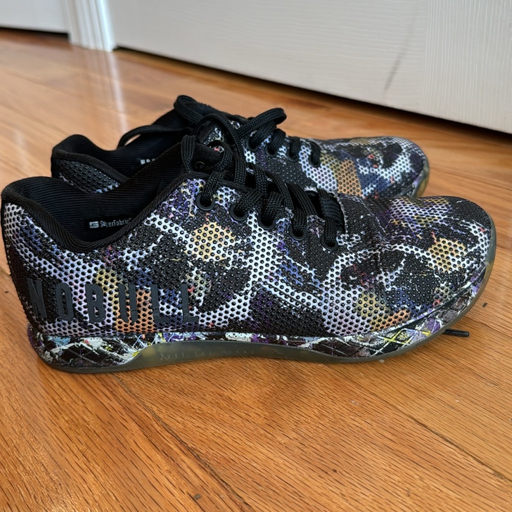 No Bull Trainers Women’s size 8